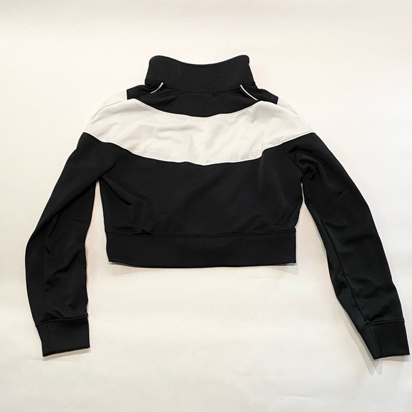 Nike jacket - Picture 2 of 5